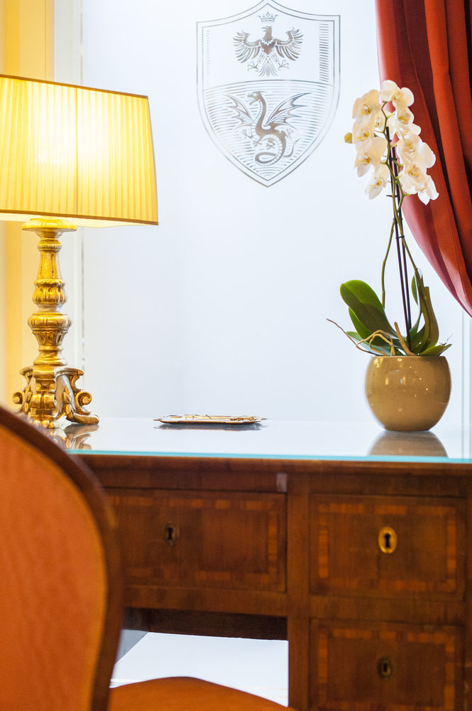 Frühstückspension Residenza D'epoca Palazzo Borghesi 2*